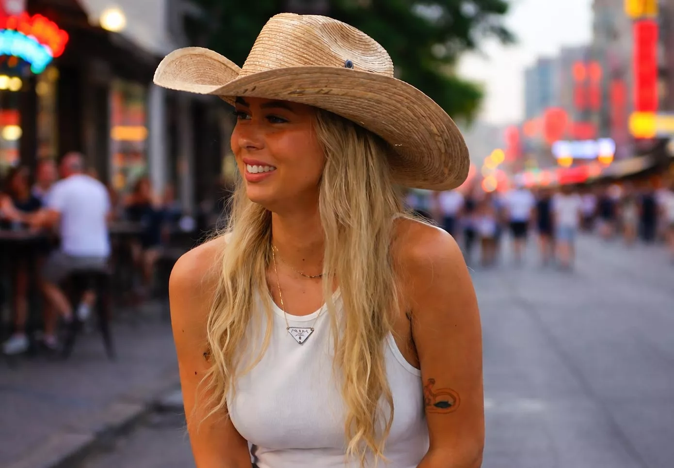 Hailey Welch Net Worth